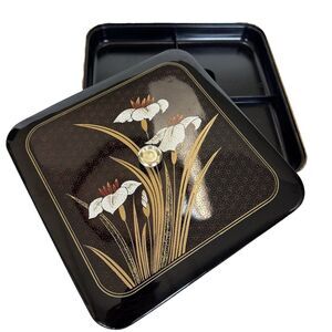 Vintage TOYO Japan Lacquerware Divided Tray w Lid Iris Floral Black Gold 10” MCM